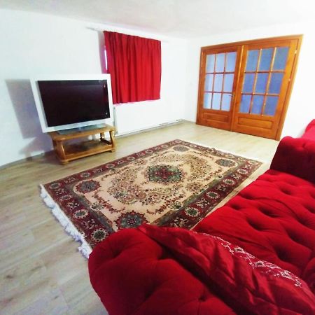Ferienwohnung Casa Kotys Albestii Paminteni Exterior foto